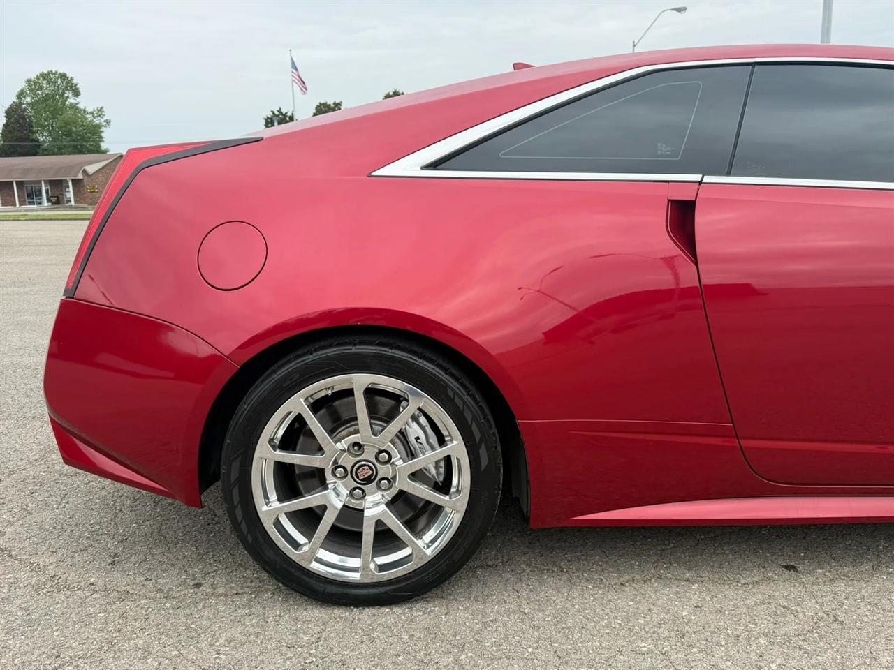 Cadillac CTS-V Coupe 2dr Cpe 2012