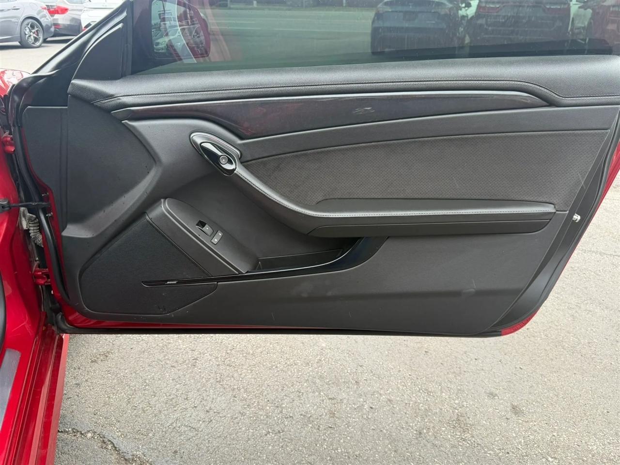 Cadillac CTS-V Coupe 2dr Cpe 2012