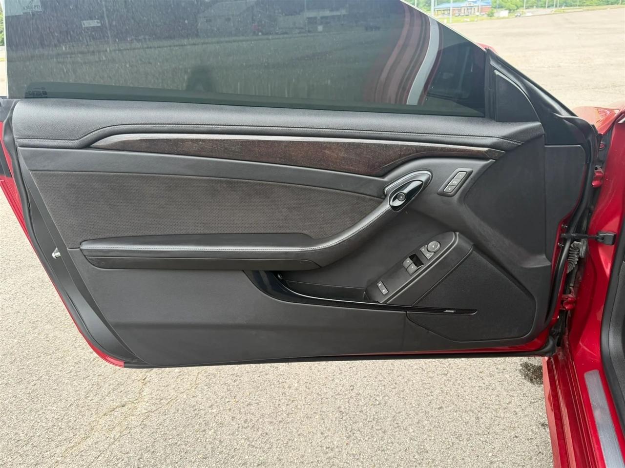 Cadillac CTS-V Coupe 2dr Cpe 2012
