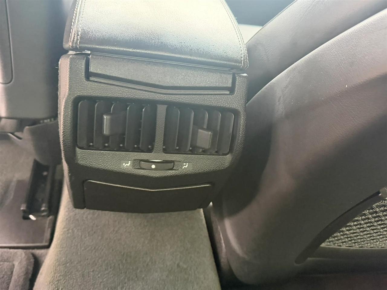 Cadillac CTS-V Coupe 2dr Cpe 2012