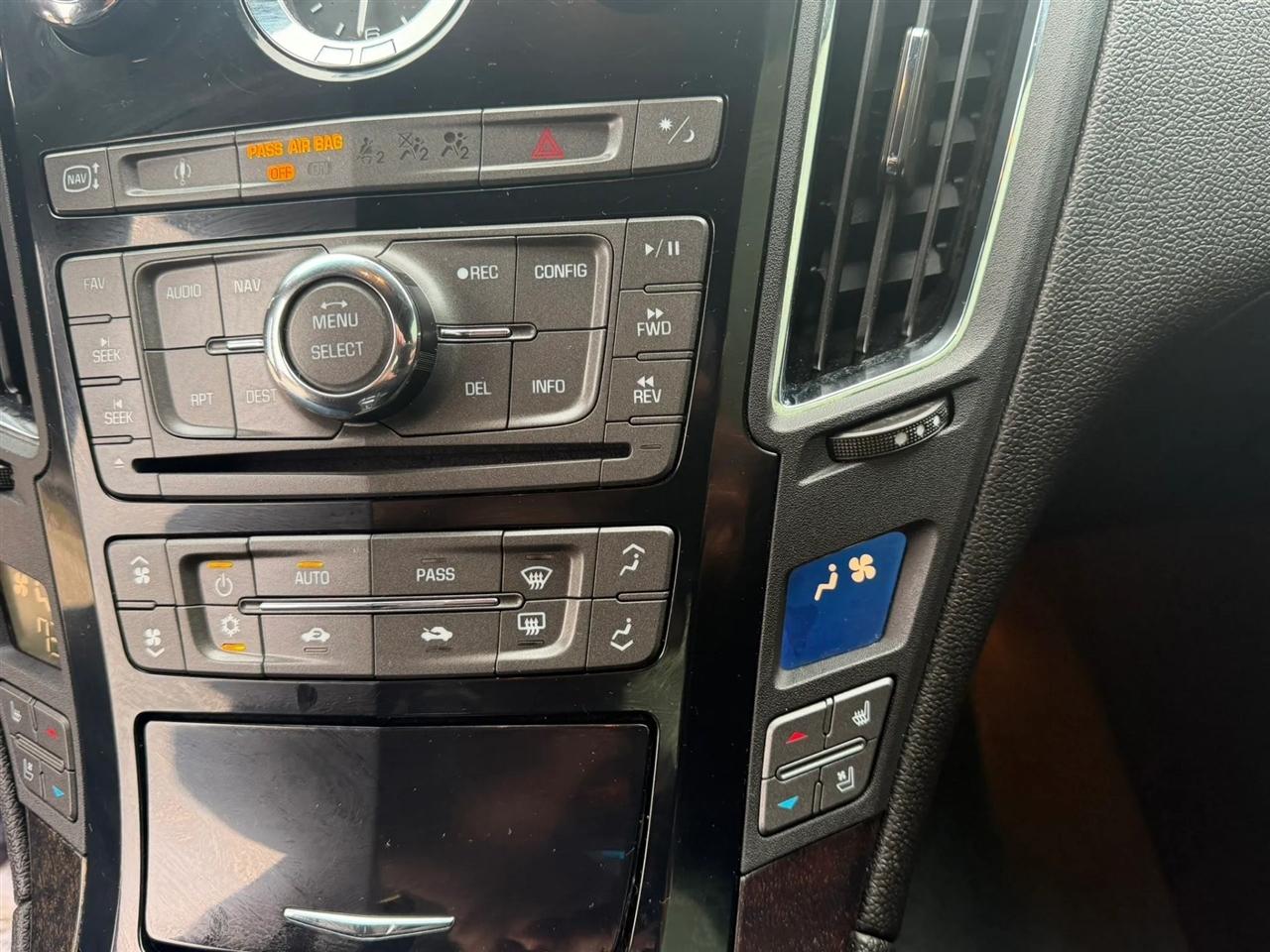 Cadillac CTS-V Coupe 2dr Cpe 2012