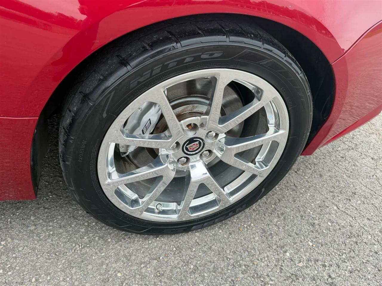 Cadillac CTS-V Coupe 2dr Cpe 2012