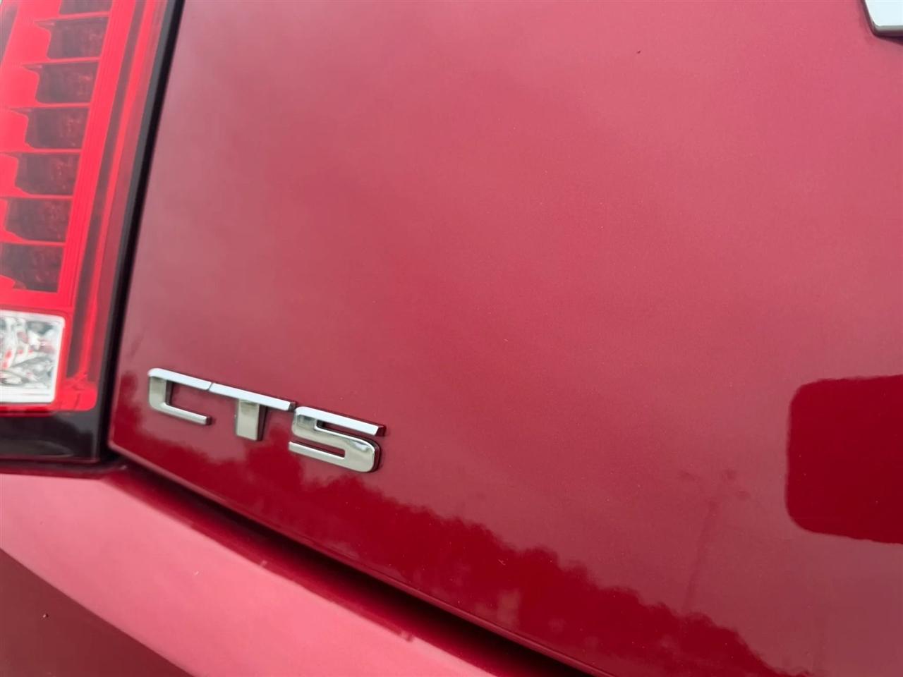 Cadillac CTS-V Coupe 2dr Cpe 2012