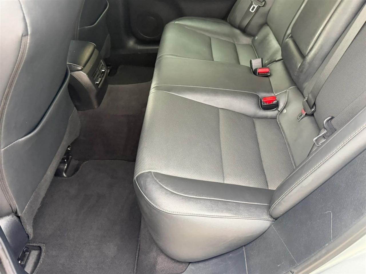 Lexus IS IS 300 RWD 2021
