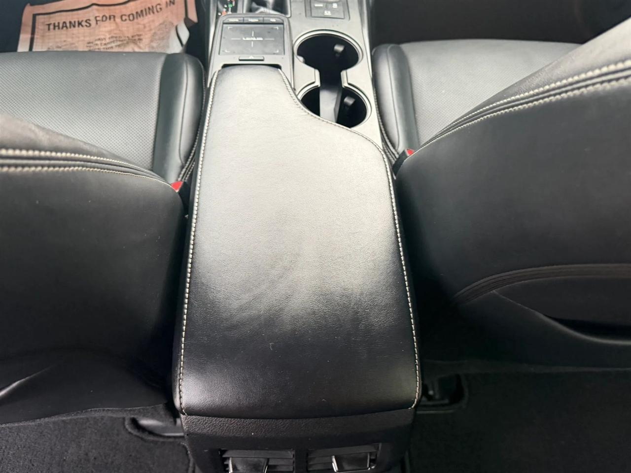 Lexus IS IS 300 RWD 2021
