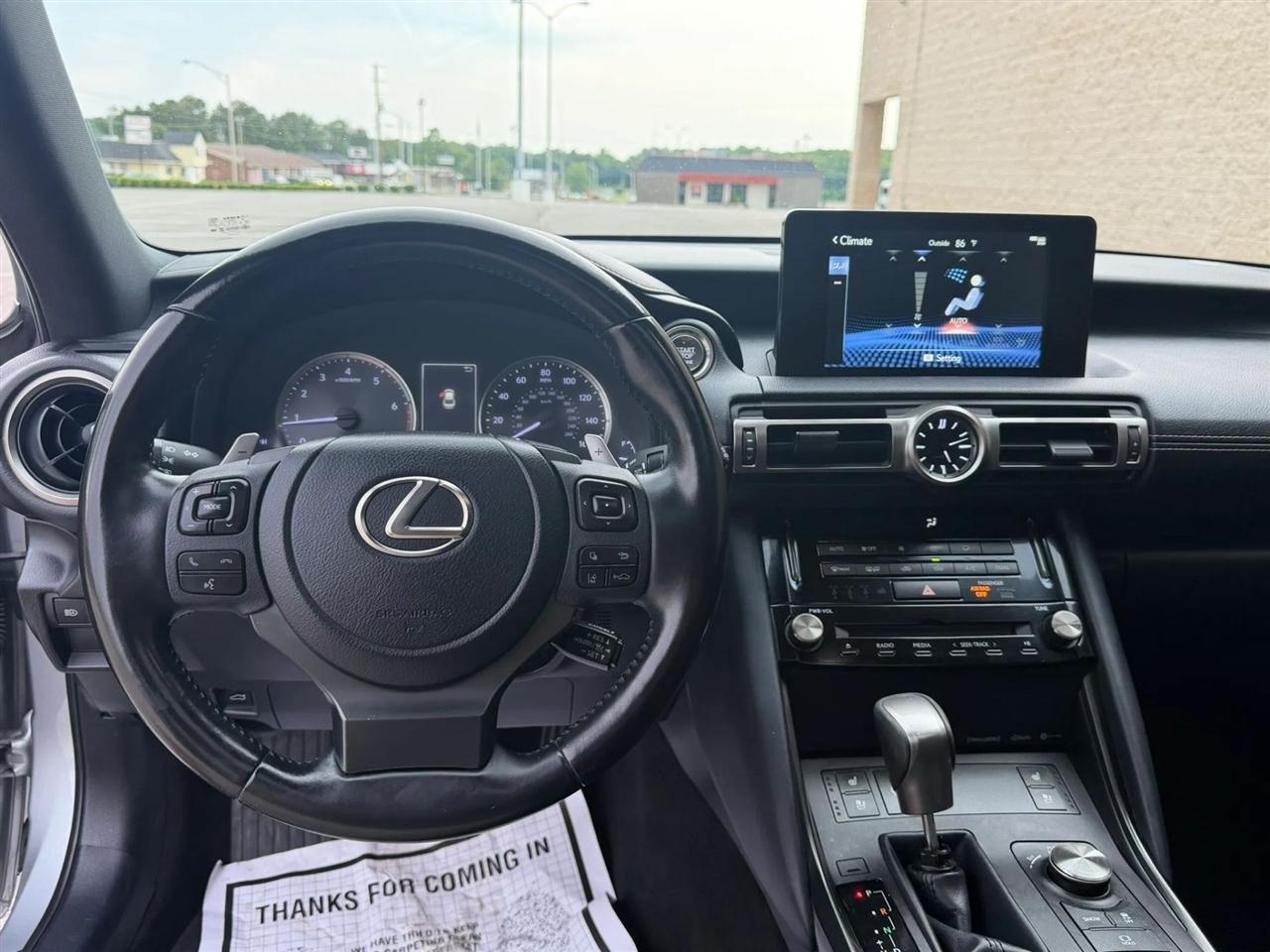 Lexus IS IS 300 RWD 2021
