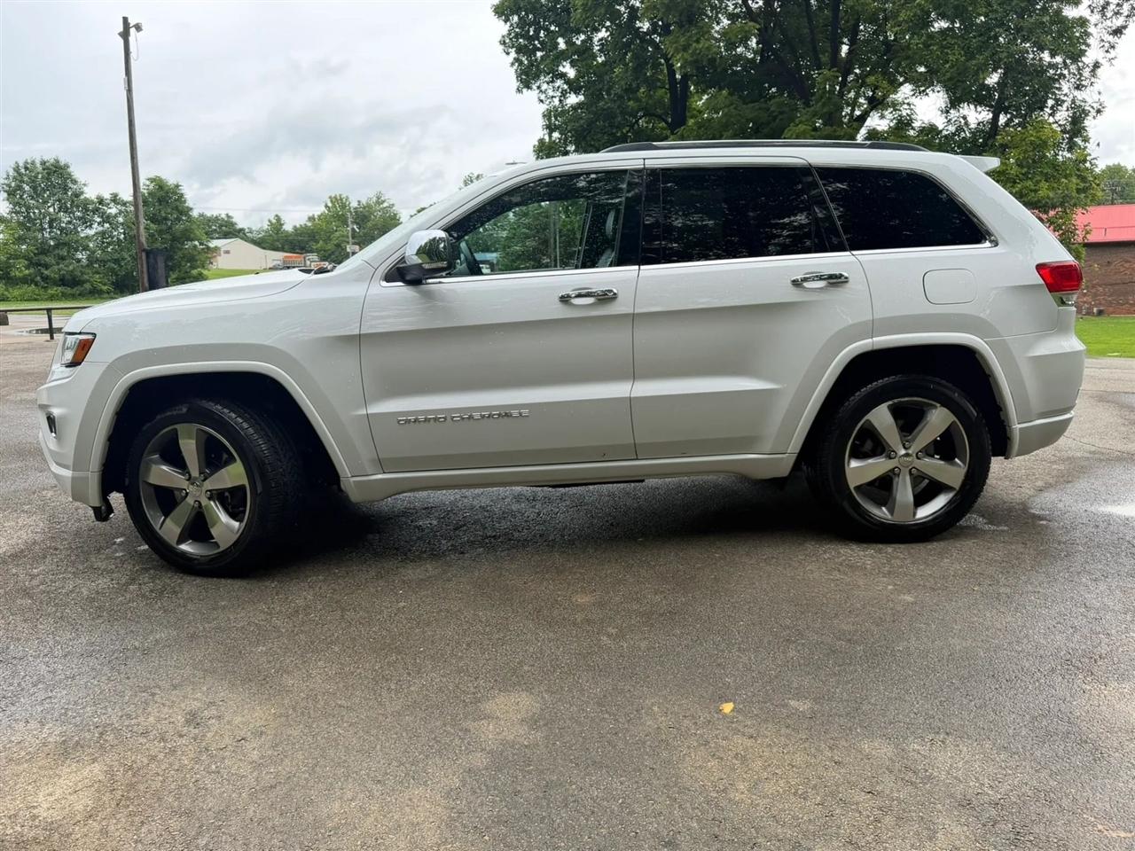 Jeep Grand Cherokee 4WD 4dr Overland 2014