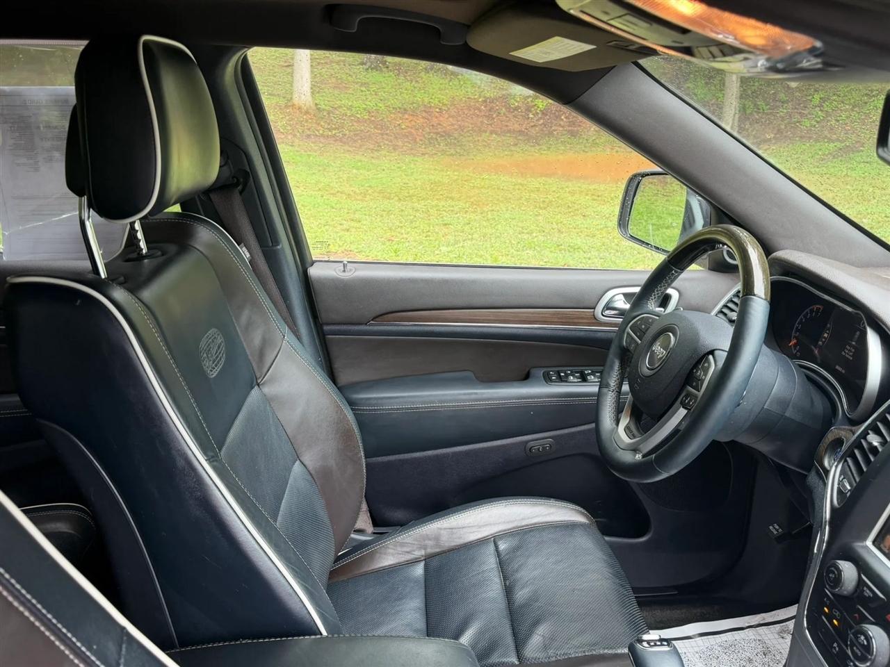 Jeep Grand Cherokee 4WD 4dr Overland 2014