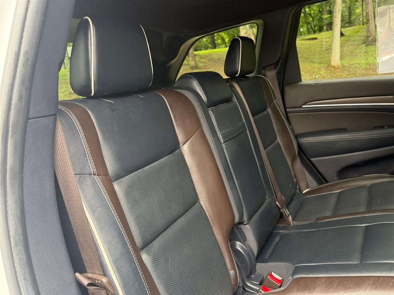 Jeep Grand Cherokee 4WD 4dr Overland 2014