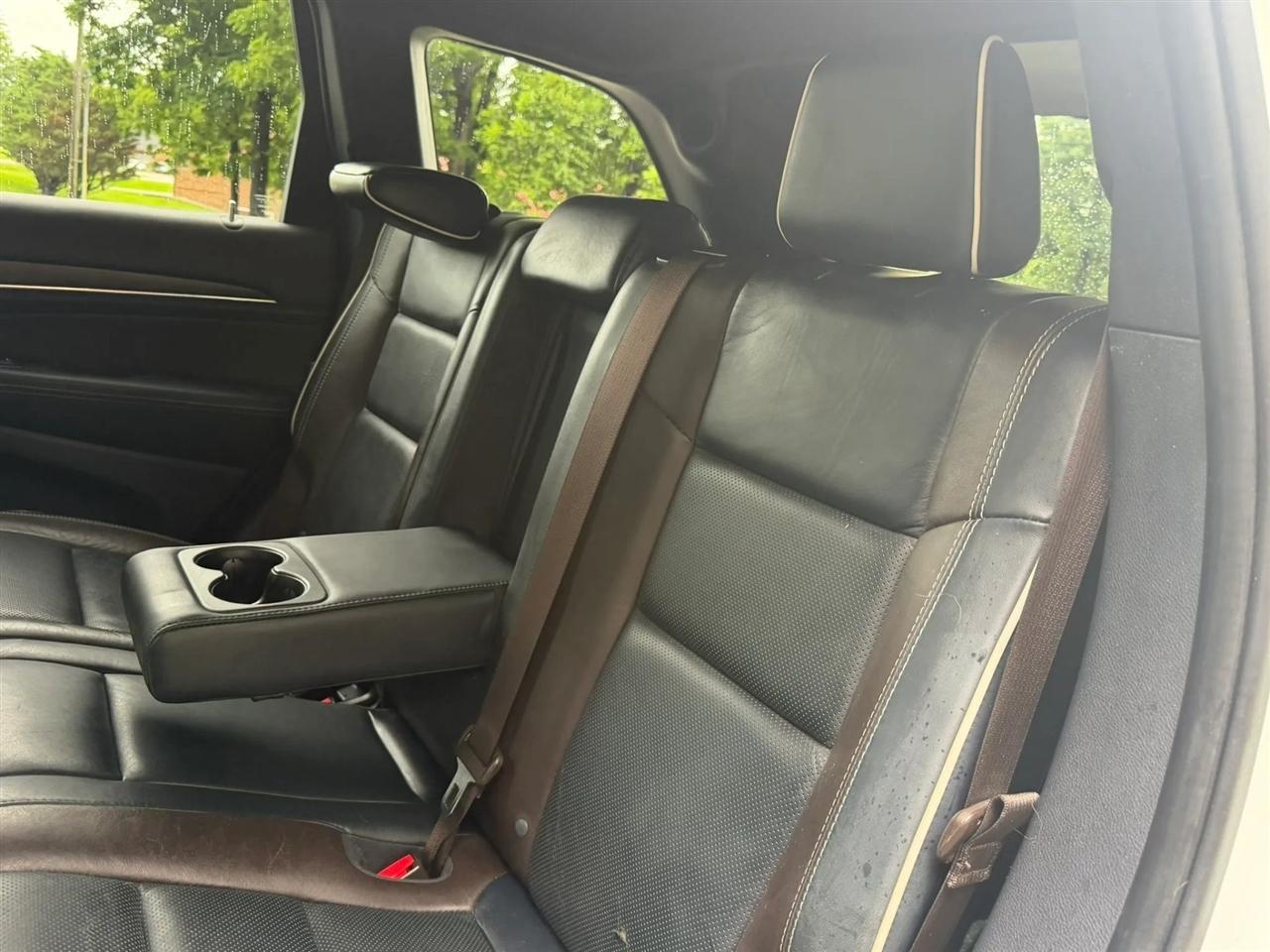 Jeep Grand Cherokee 4WD 4dr Overland 2014
