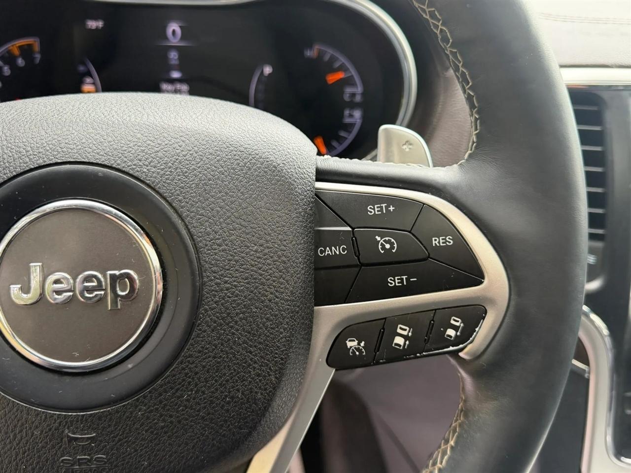 Jeep Grand Cherokee 4WD 4dr Overland 2014