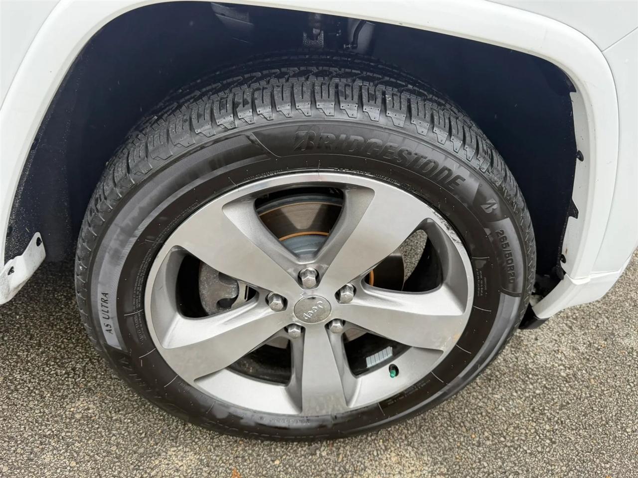 Jeep Grand Cherokee 4WD 4dr Overland 2014