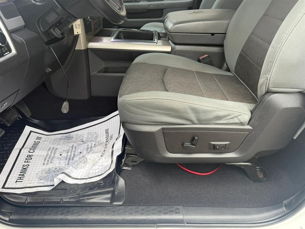 RAM 1500 2WD Reg Cab 120.5" SLT 2013