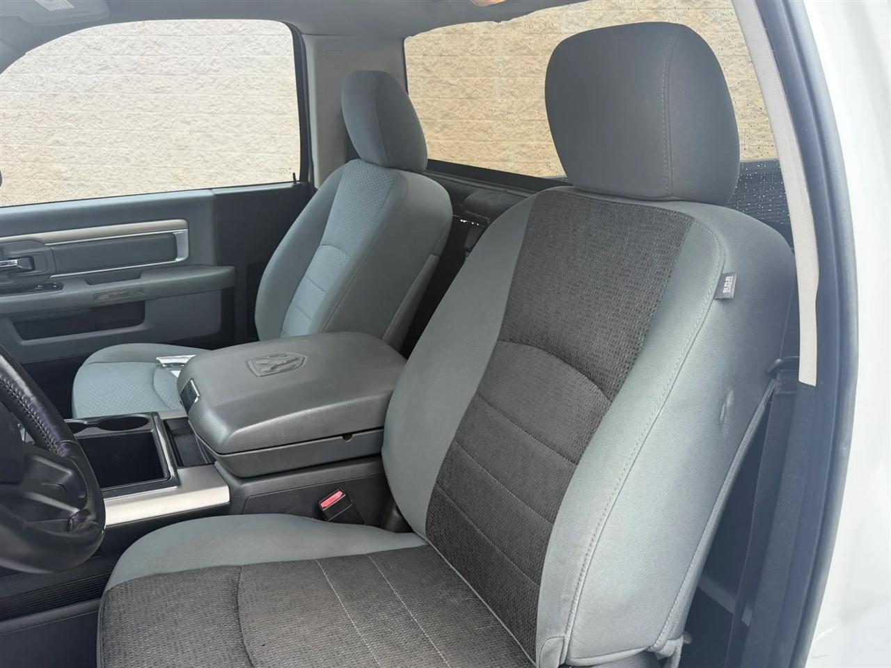 RAM 1500 2WD Reg Cab 120.5" SLT 2013