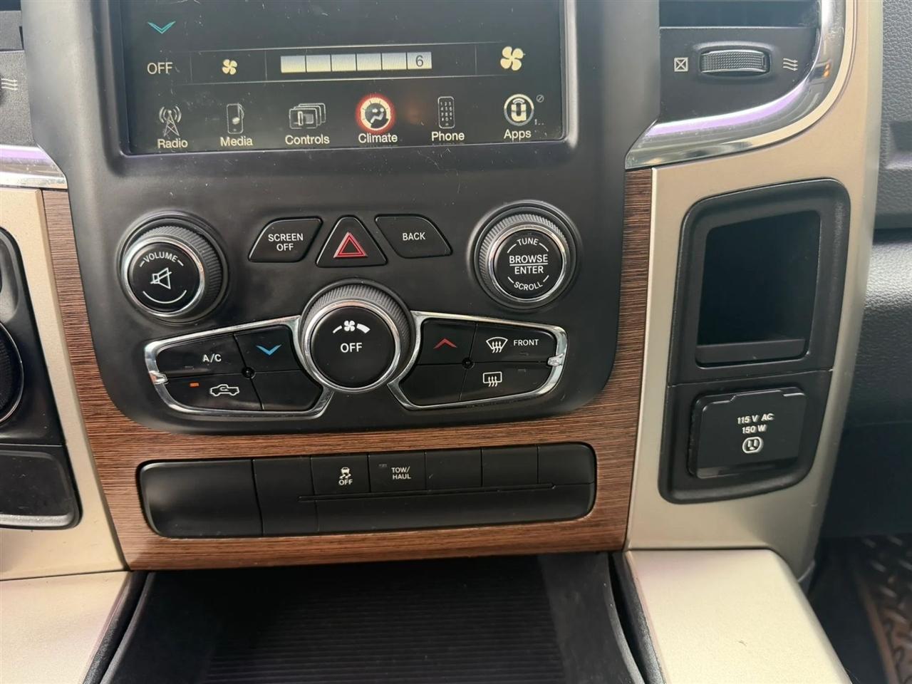 RAM 1500 2WD Reg Cab 120.5" SLT 2013
