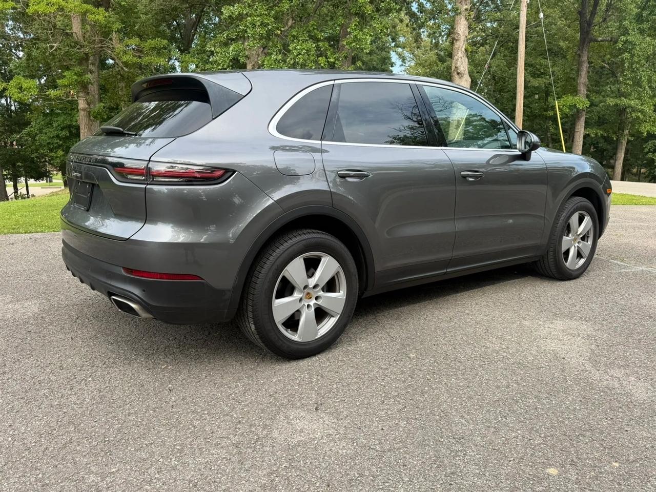 Porsche Cayenne AWD 2019