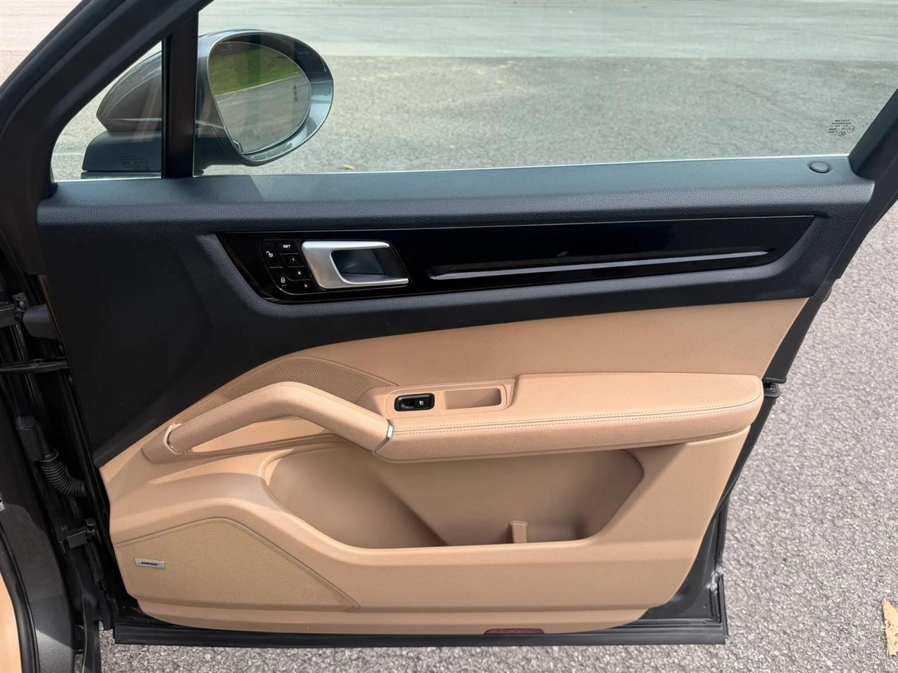 Porsche Cayenne AWD 2019