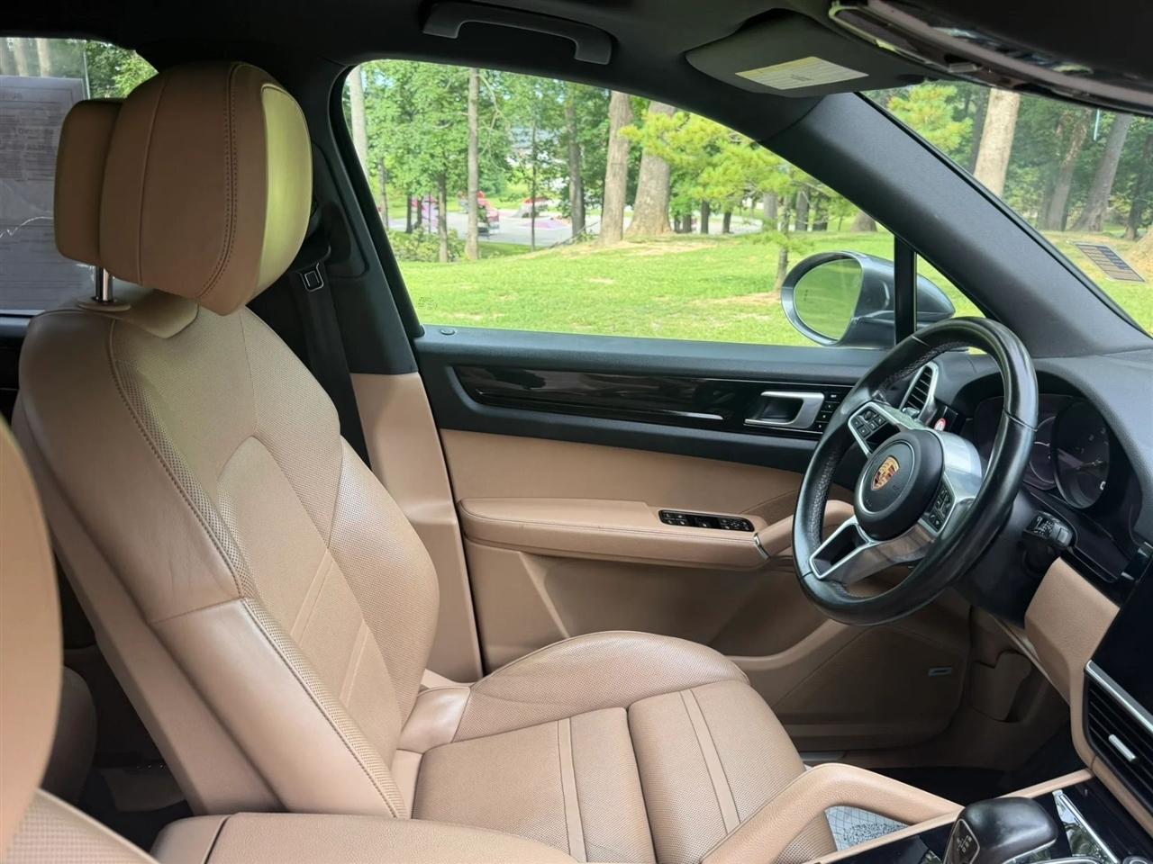 Porsche Cayenne AWD 2019