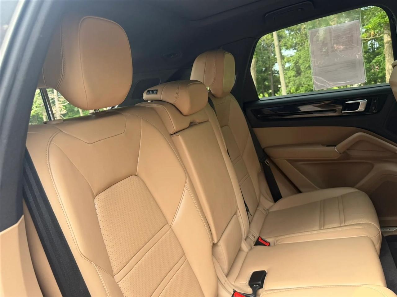 Porsche Cayenne AWD 2019