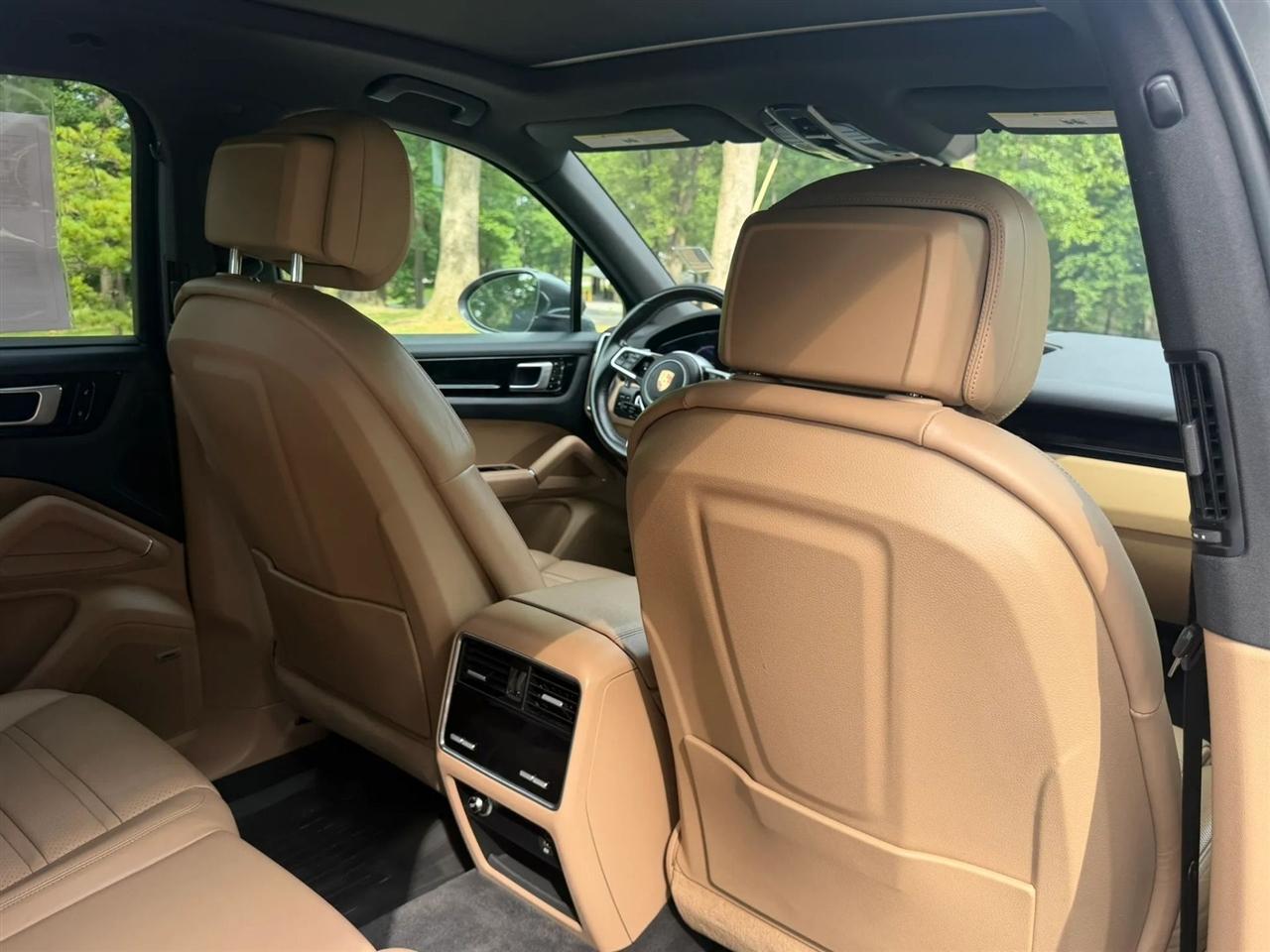 Porsche Cayenne AWD 2019