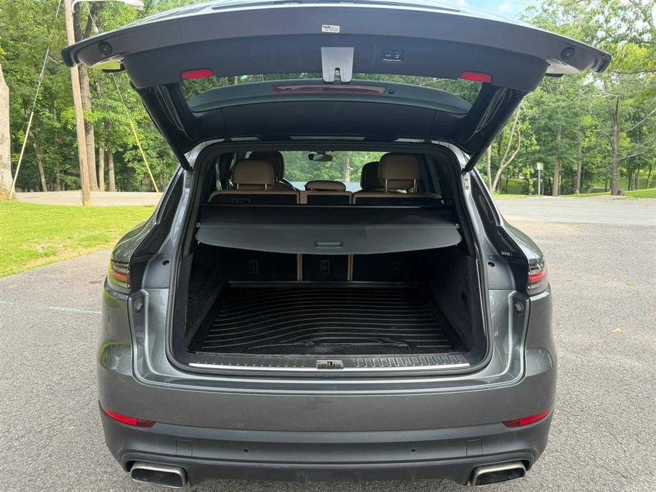 Porsche Cayenne AWD 2019
