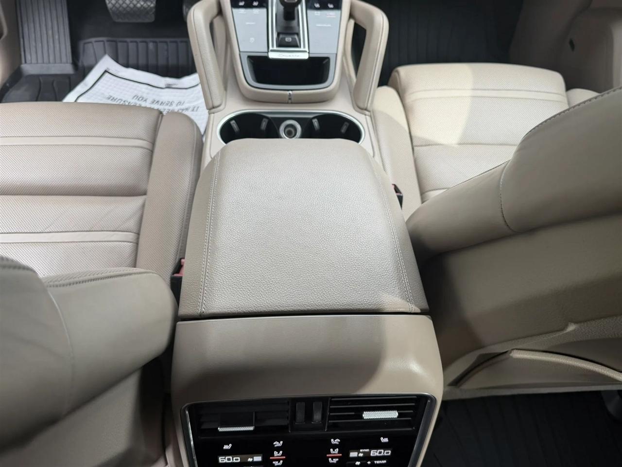 Porsche Cayenne AWD 2019