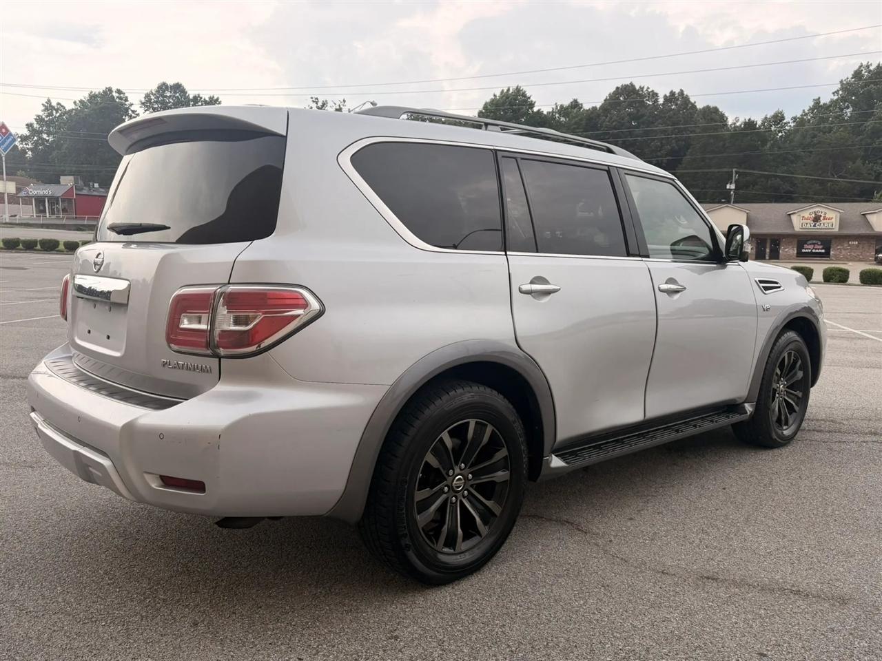 Nissan Armada 4x2 Platinum 2018