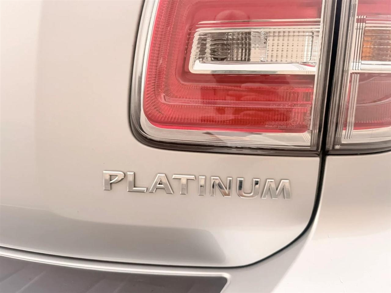 Nissan Armada 4x2 Platinum 2018