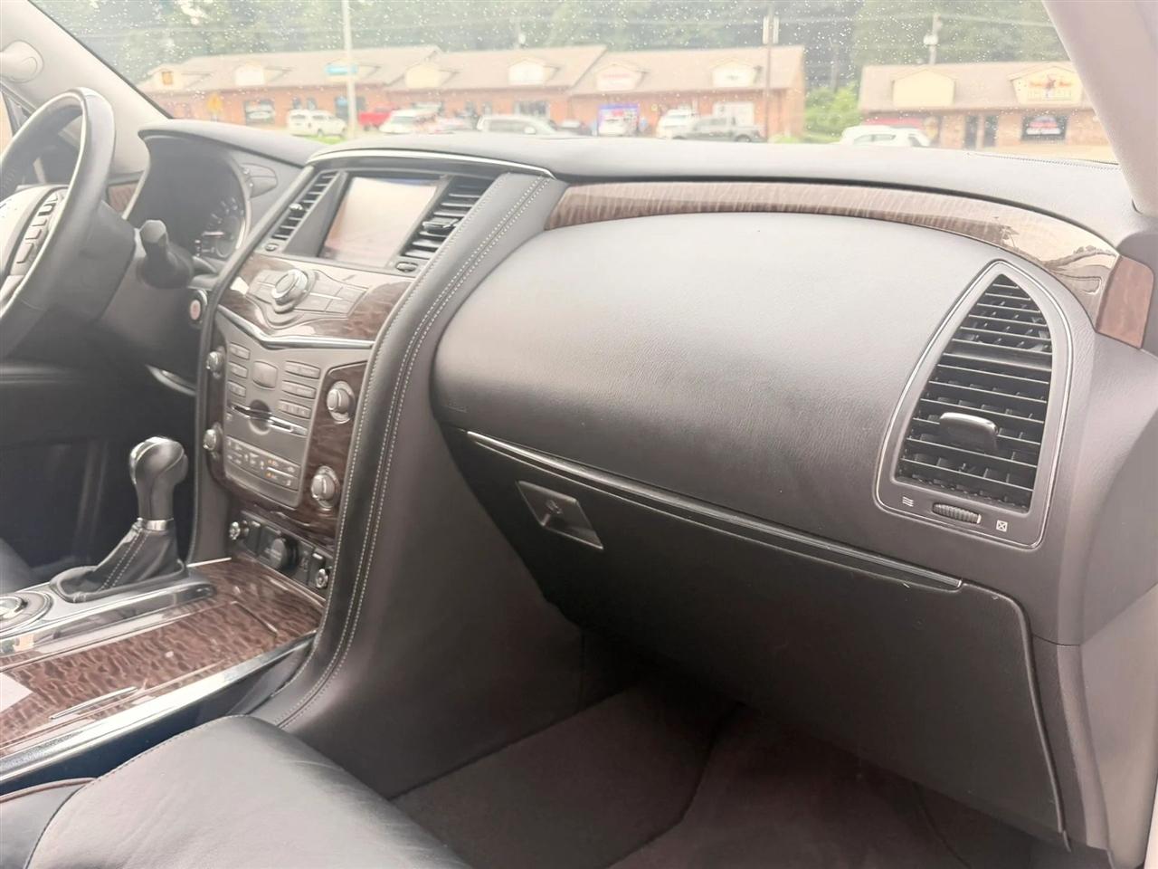 Nissan Armada 4x2 Platinum 2018