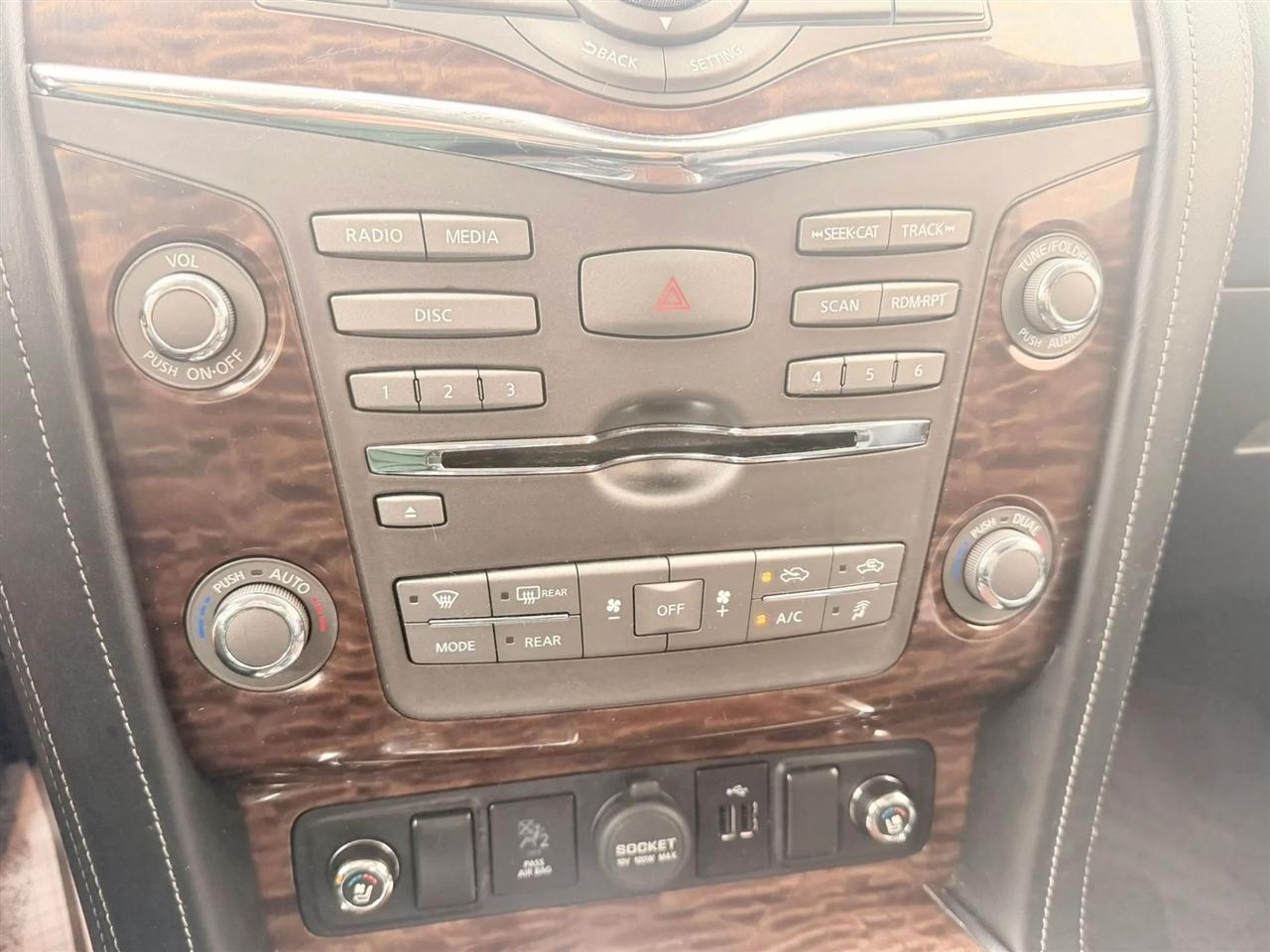 Nissan Armada 4x2 Platinum 2018