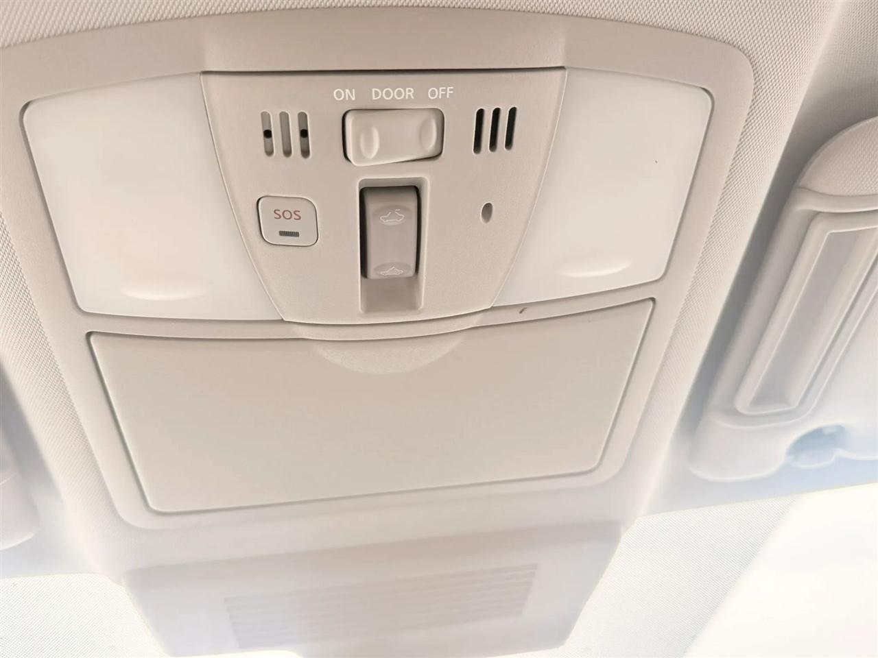 Nissan Armada 4x2 Platinum 2018