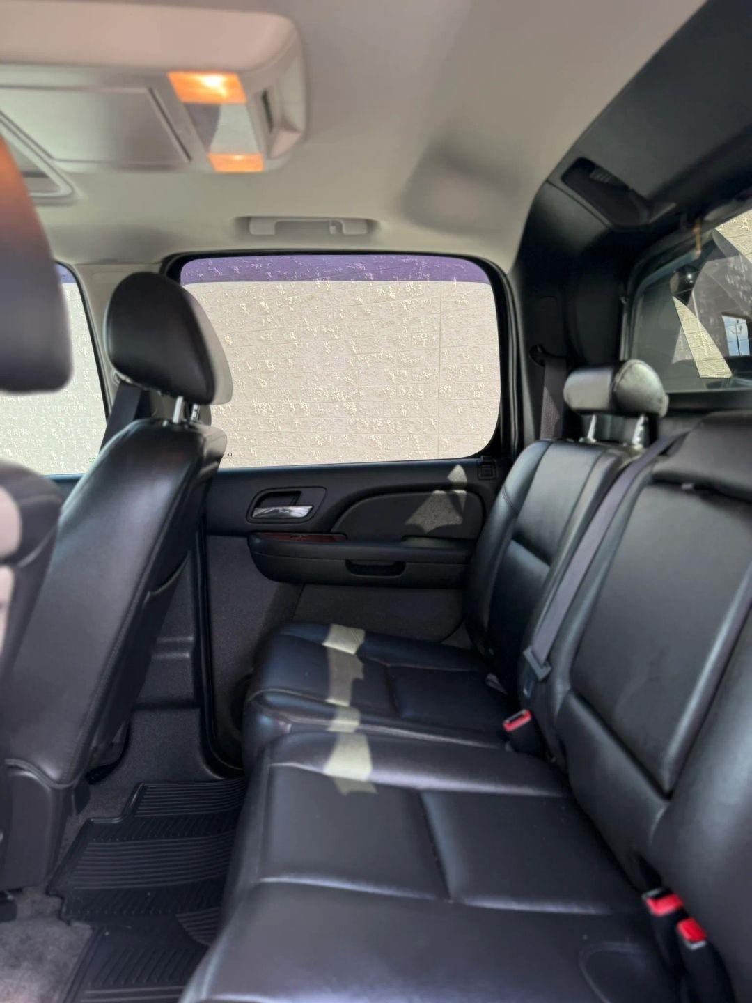 Chevrolet Avalanche 4WD Crew Cab LTZ 2013