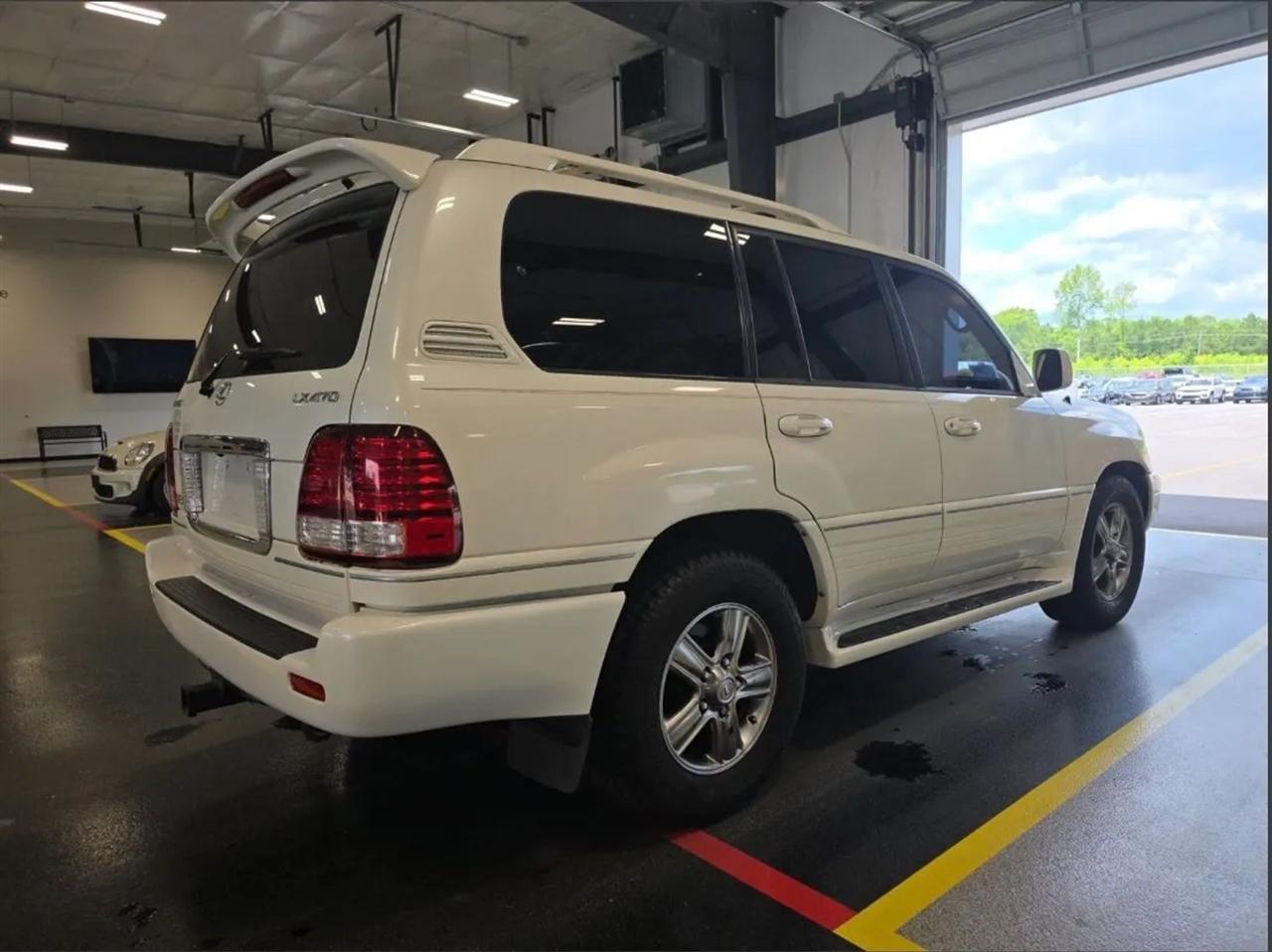 Lexus LX 470 4WD 4dr 2007