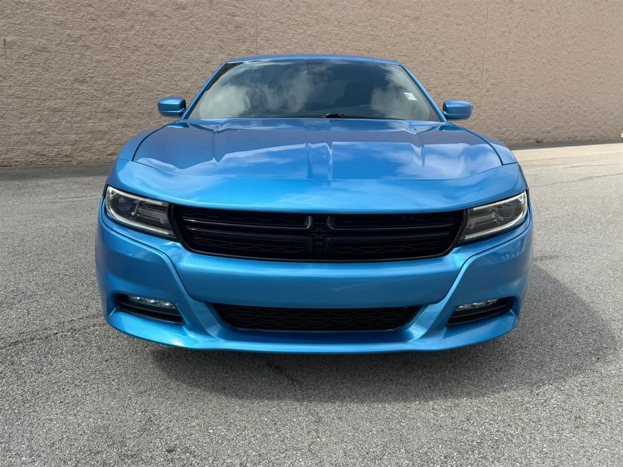 Dodge Charger 4dr Sdn SXT RWD 2015