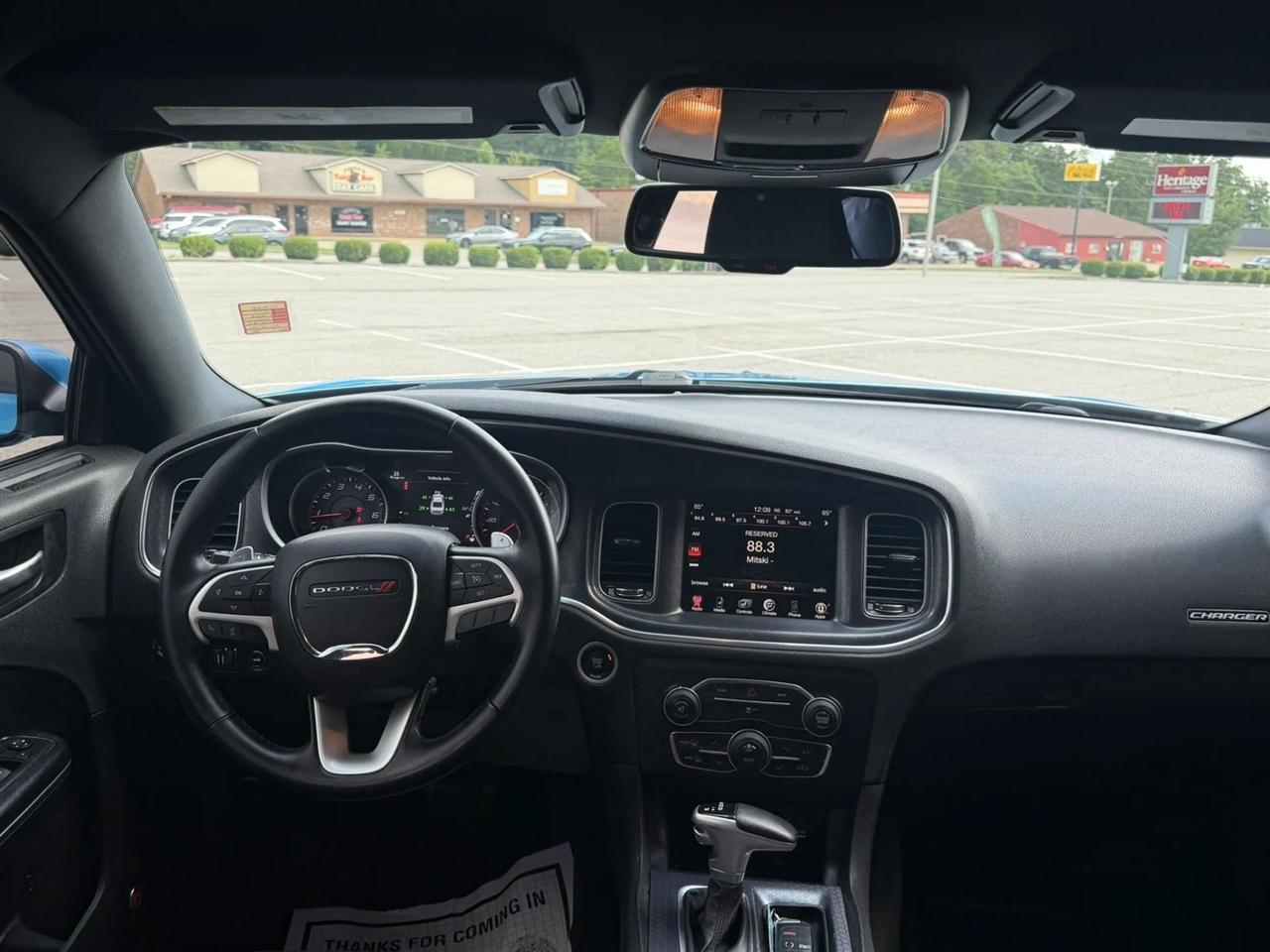 Dodge Charger 4dr Sdn SXT RWD 2015