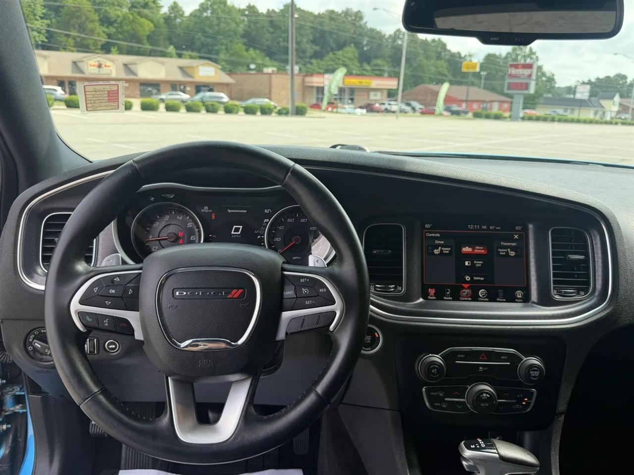 Dodge Charger 4dr Sdn SXT RWD 2015