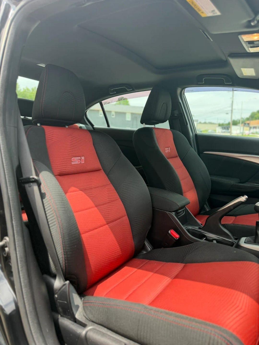 Honda Civic Sedan 4dr Man Si 2015