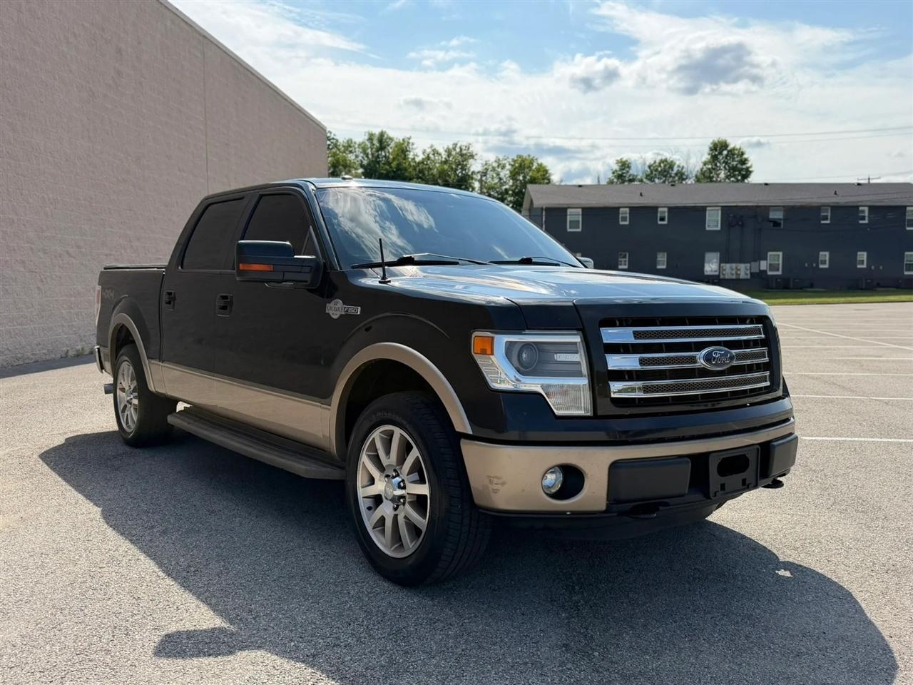 Ford F-150 4WD SuperCrew 145" Platinum 2014