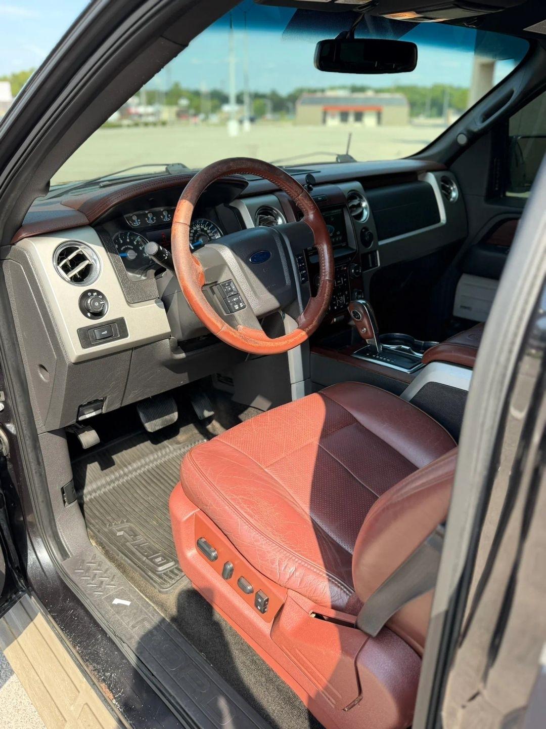 Ford F-150 4WD SuperCrew 145" Platinum 2014