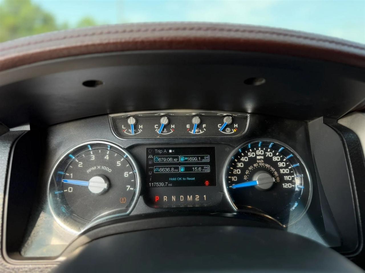 Ford F-150 4WD SuperCrew 145" Platinum 2014