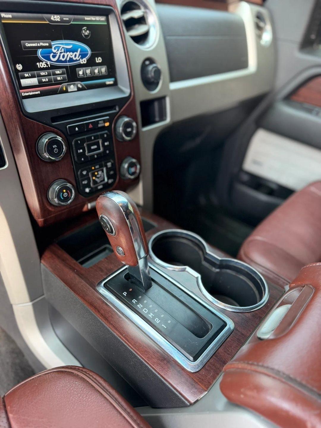 Ford F-150 4WD SuperCrew 145" Platinum 2014
