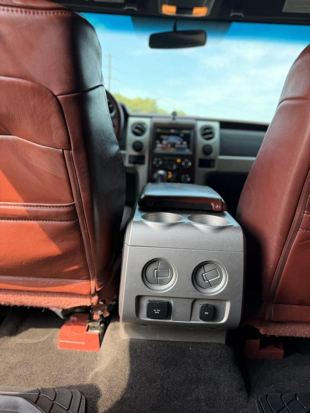 Ford F-150 4WD SuperCrew 145" Platinum 2014