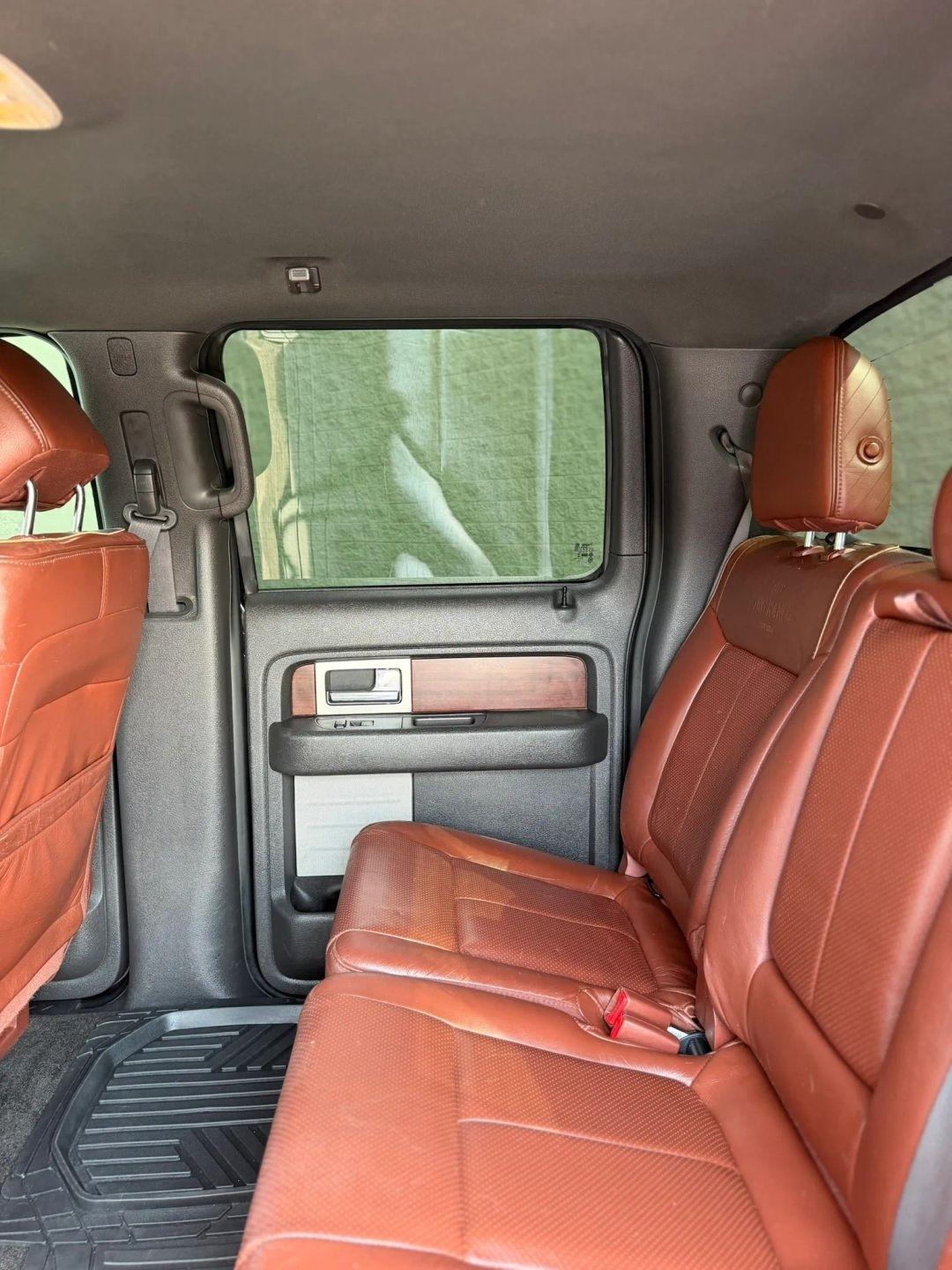 Ford F-150 4WD SuperCrew 145" Platinum 2014