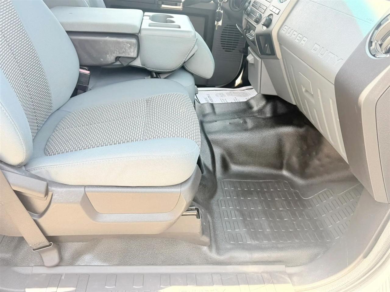 Ford Super Duty F-250 SRW 4WD Crew Cab 156" King Ranch 2011