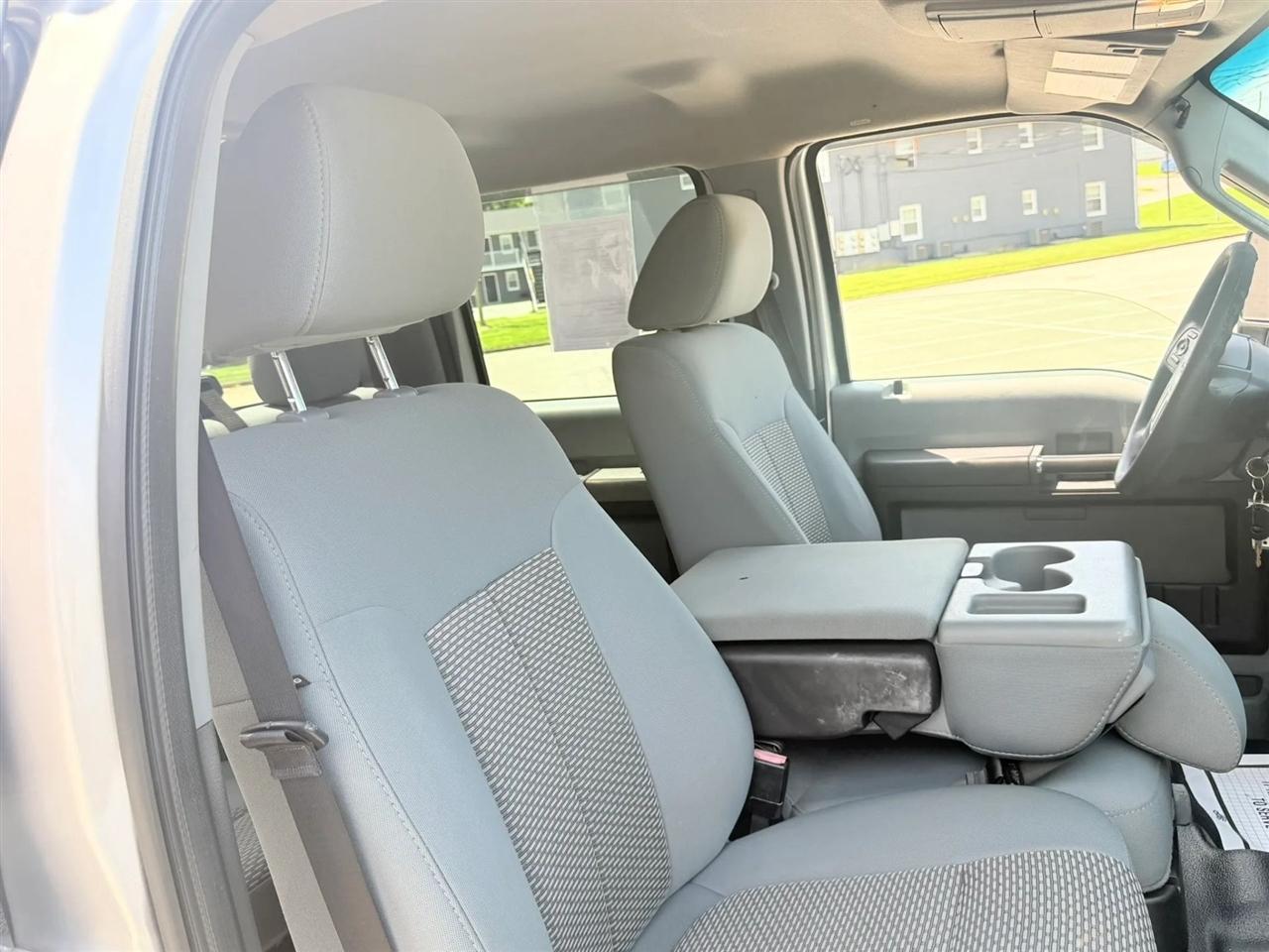 Ford Super Duty F-250 SRW 4WD Crew Cab 156" King Ranch 2011