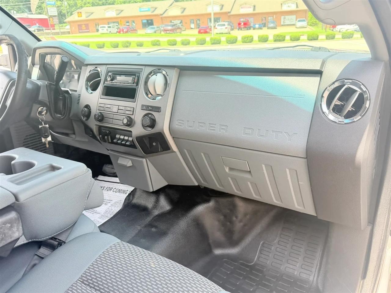 Ford Super Duty F-250 SRW 4WD Crew Cab 156" King Ranch 2011