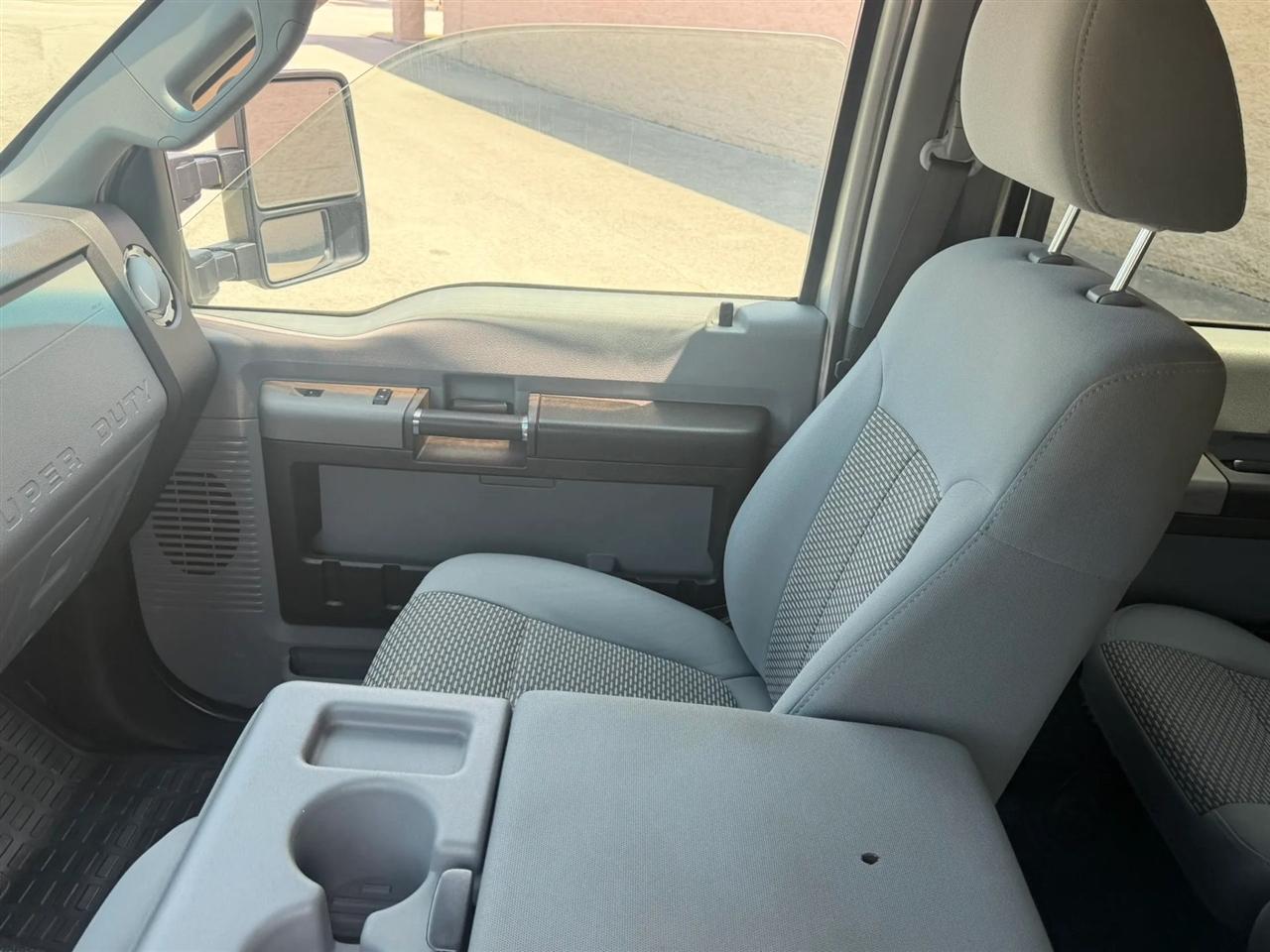 Ford Super Duty F-250 SRW 4WD Crew Cab 156" King Ranch 2011