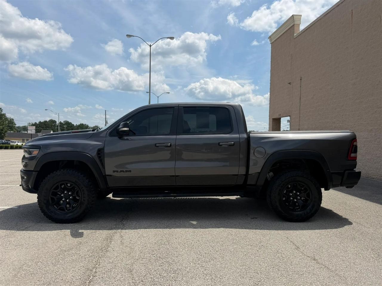RAM 1500 TRX 4x4 Crew Cab 5'7" Box 2021