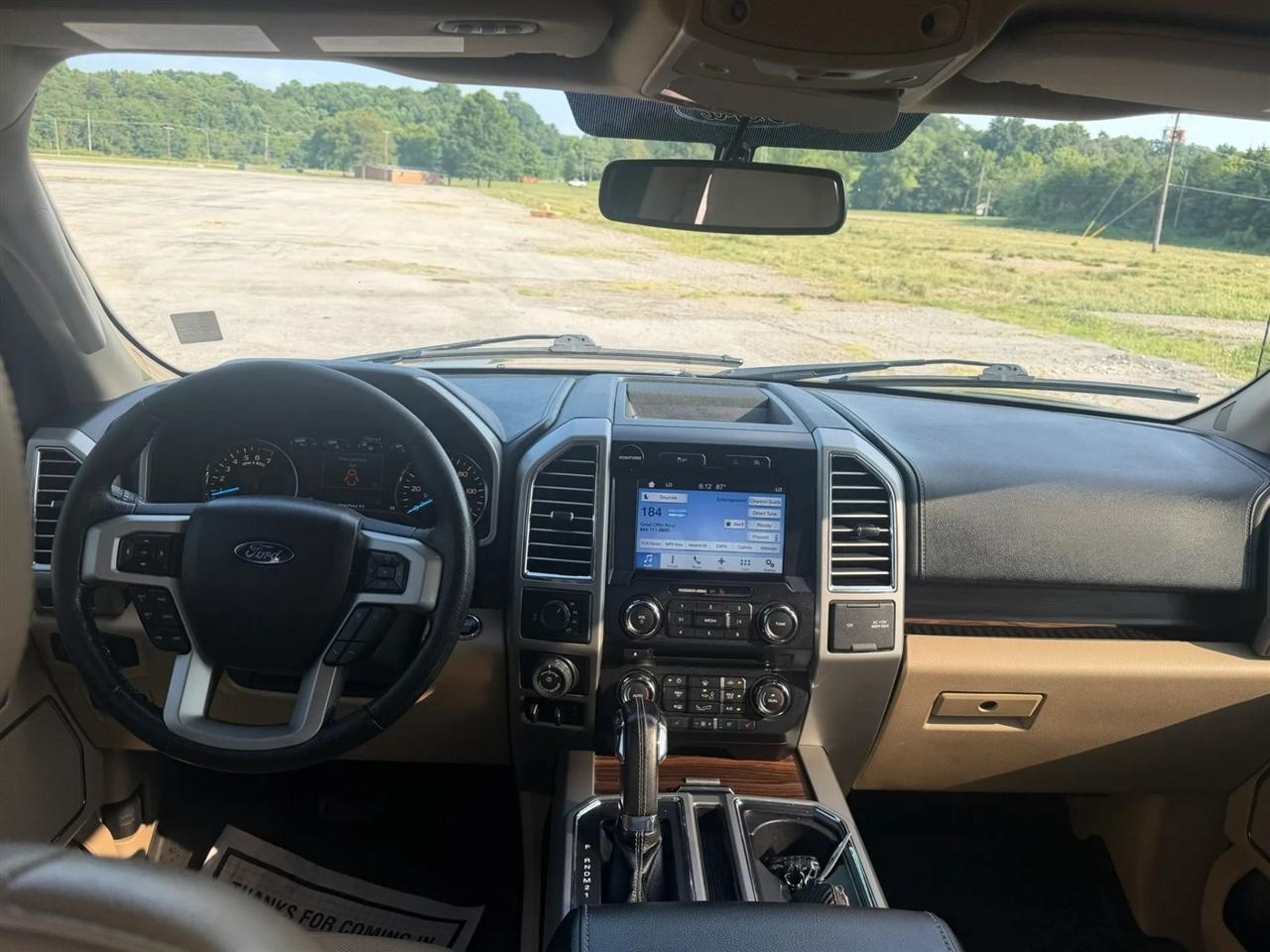 Ford F-150 4WD SuperCrew 145" Lariat 2016