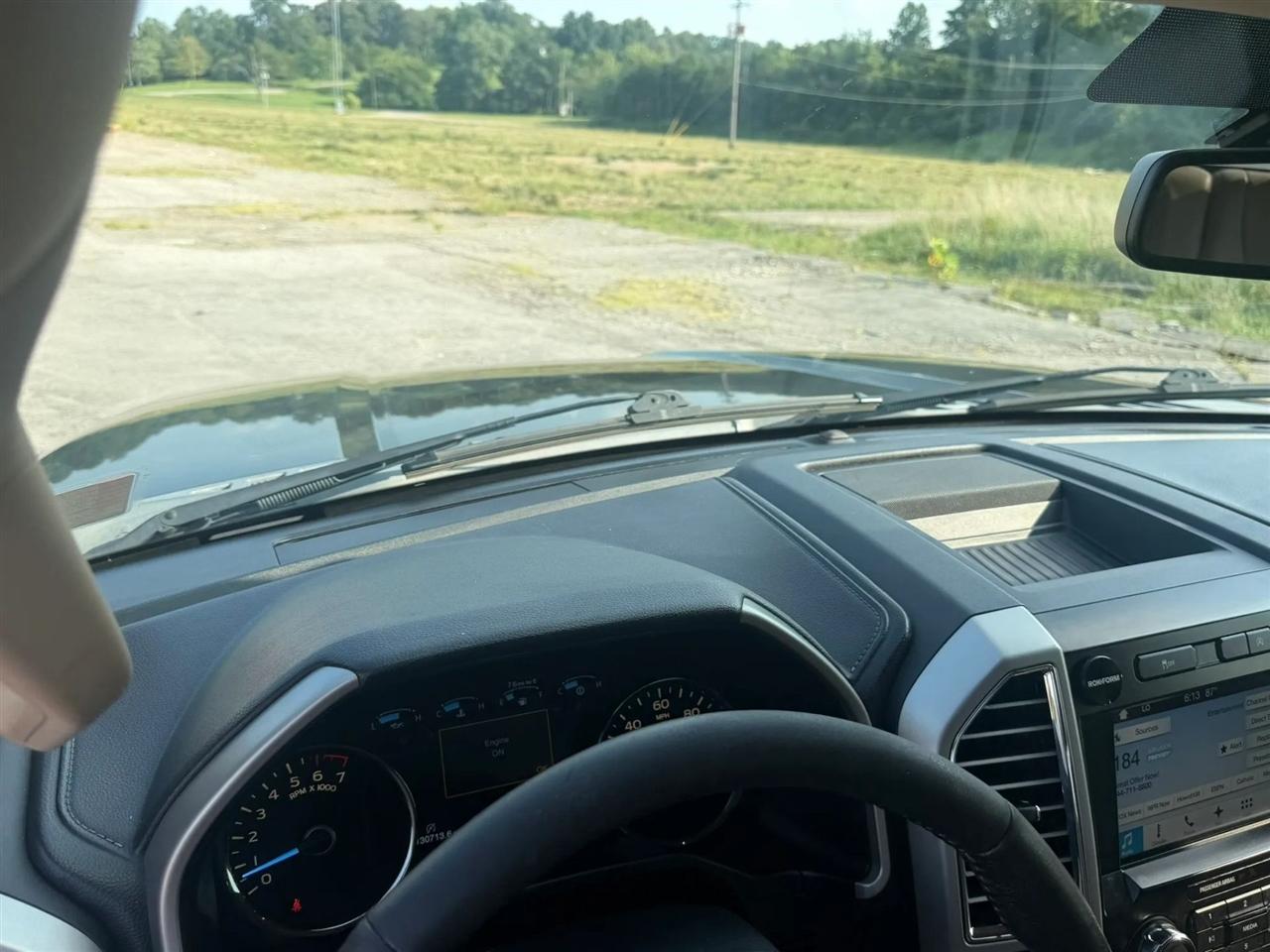 Ford F-150 4WD SuperCrew 145" Lariat 2016